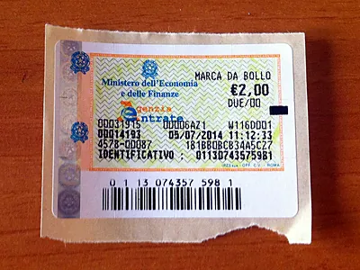 Una marca da bollo da 2 euro